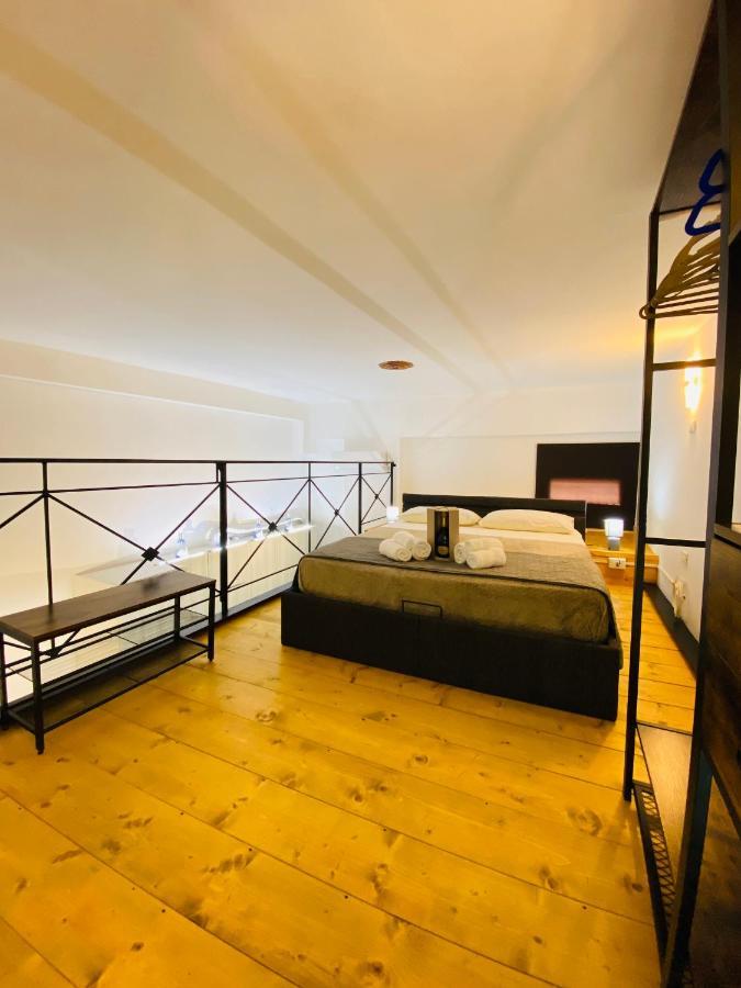 Casa Vacanze Al Civico 72 ピッツォ エクステリア 写真