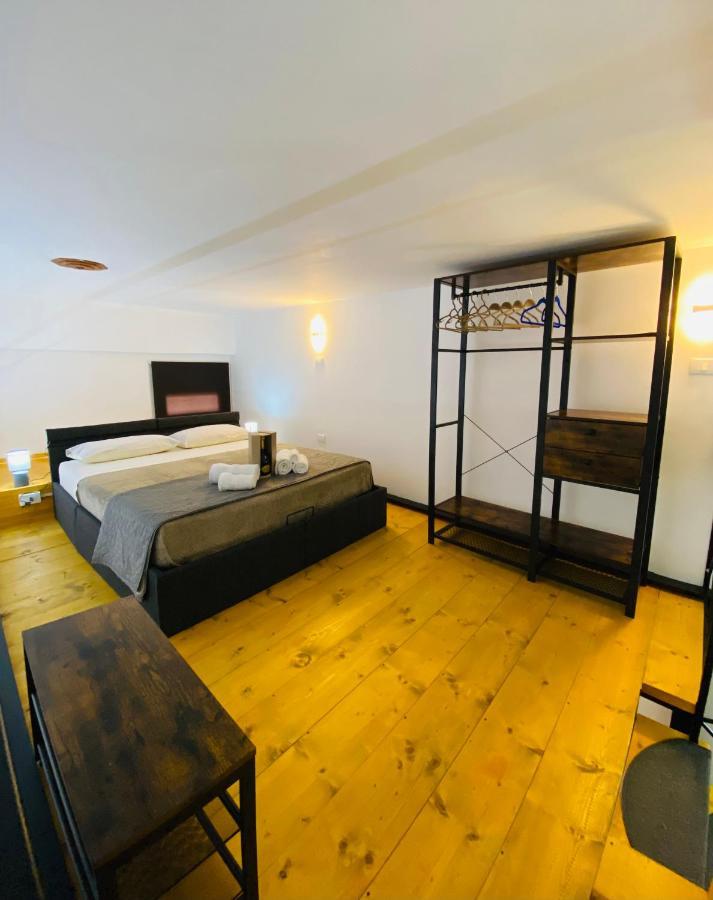Casa Vacanze Al Civico 72 ピッツォ エクステリア 写真
